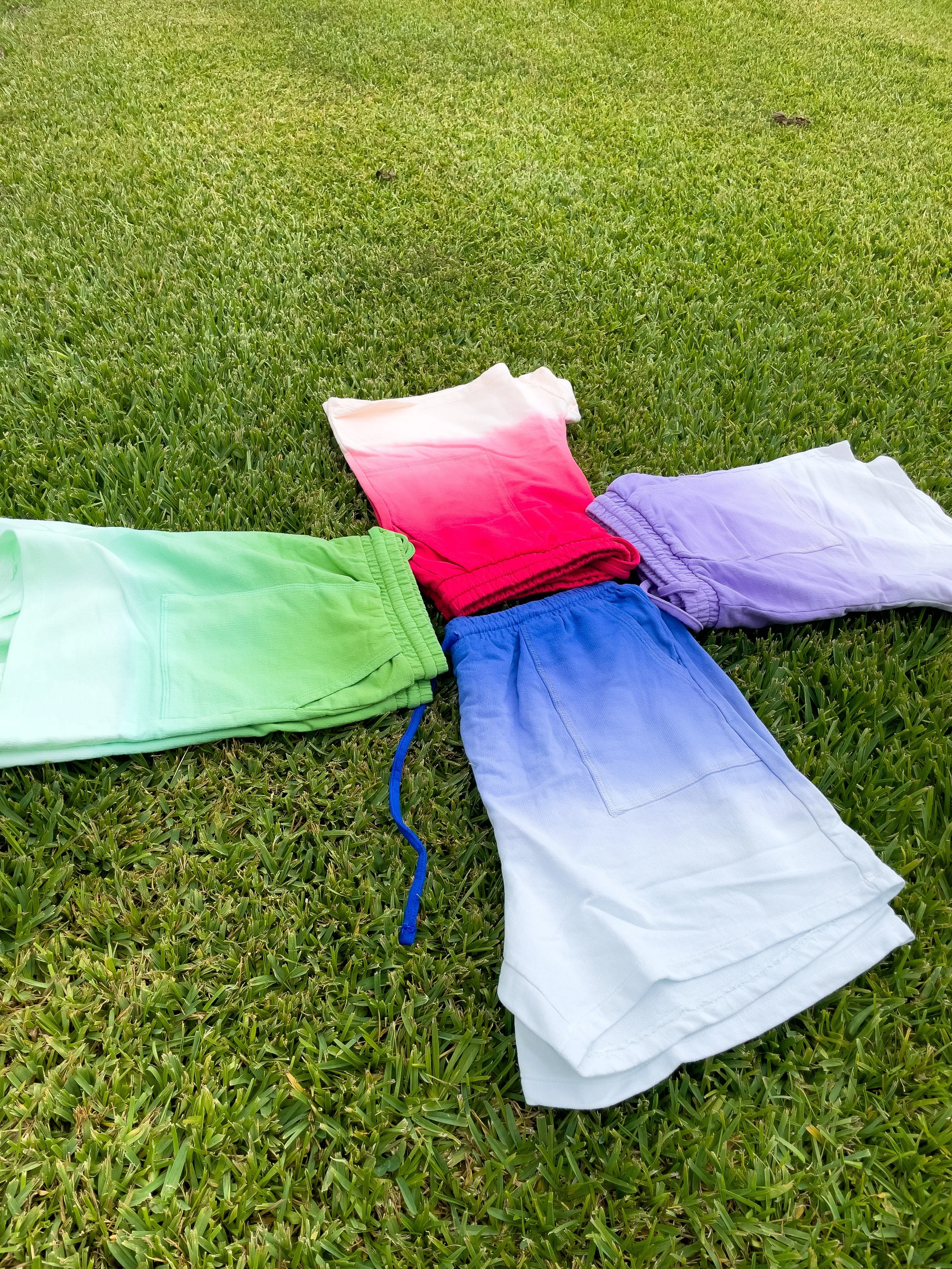 DIP DYE DRAWSTRING SHORT SET with POCKETS (Ruby)