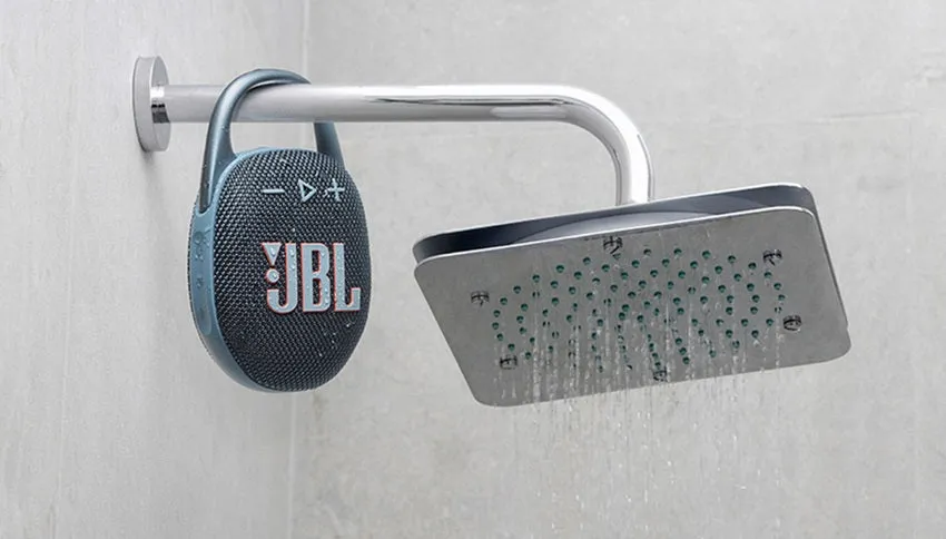 JBL Clip5 Portable Waterproof Bluetooth Speaker (Camo)