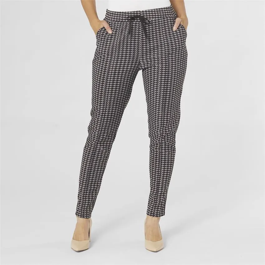 Printed Jasmine Traveler Pants - Black/Cream Ditsy - Final Sale
