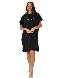 SCRIPT HOODED TOWEL