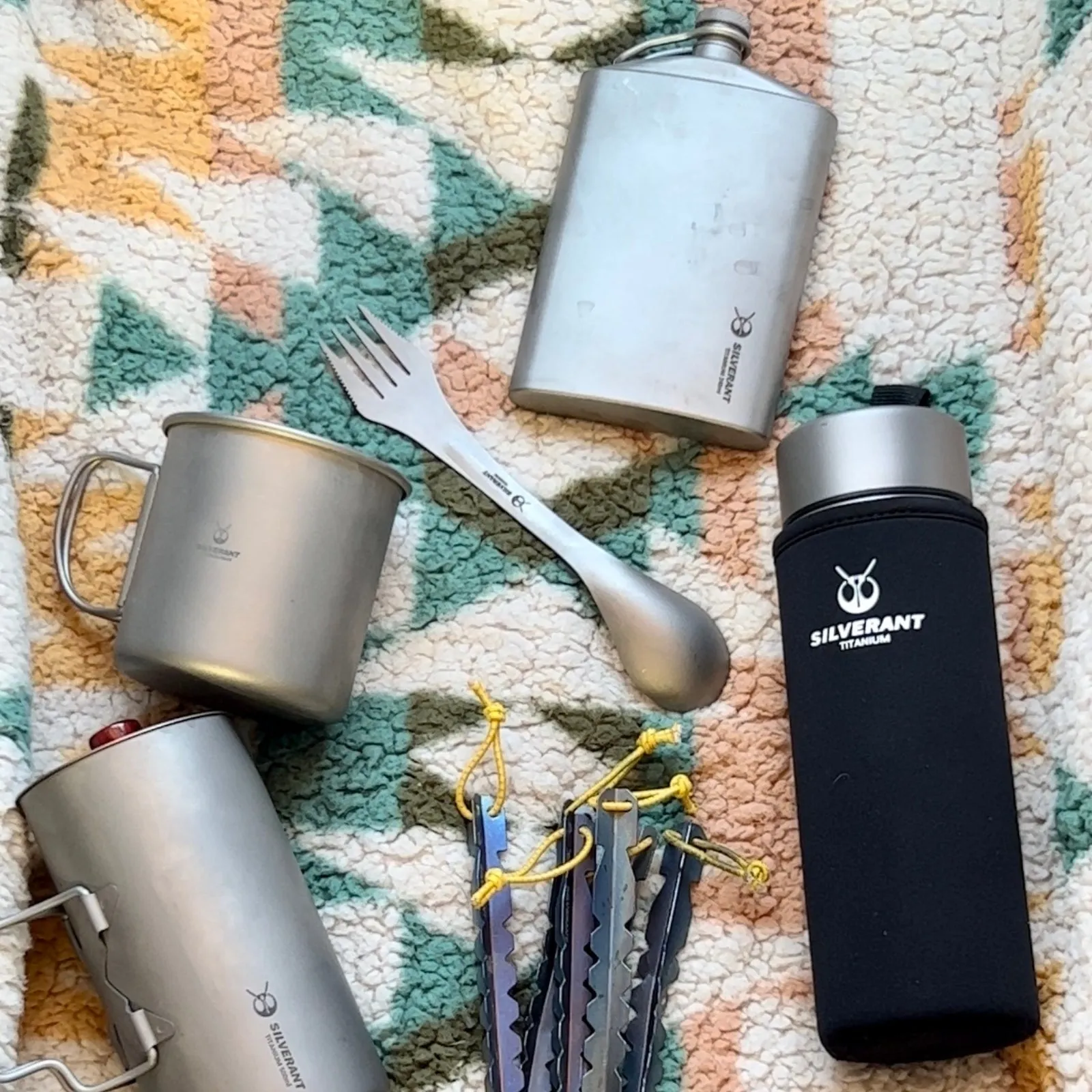 Titanium Double-Wall Insulated Thermos Flask 400ml/14fl oz